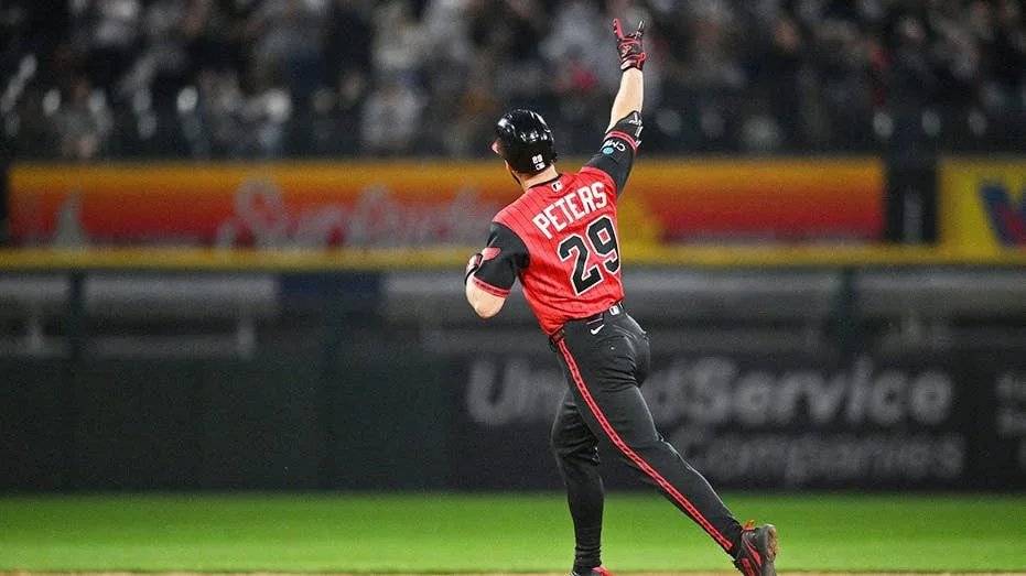 Chicago White Sox Achieve Historic 22-1 Victory Over Rival Kansas City Royals