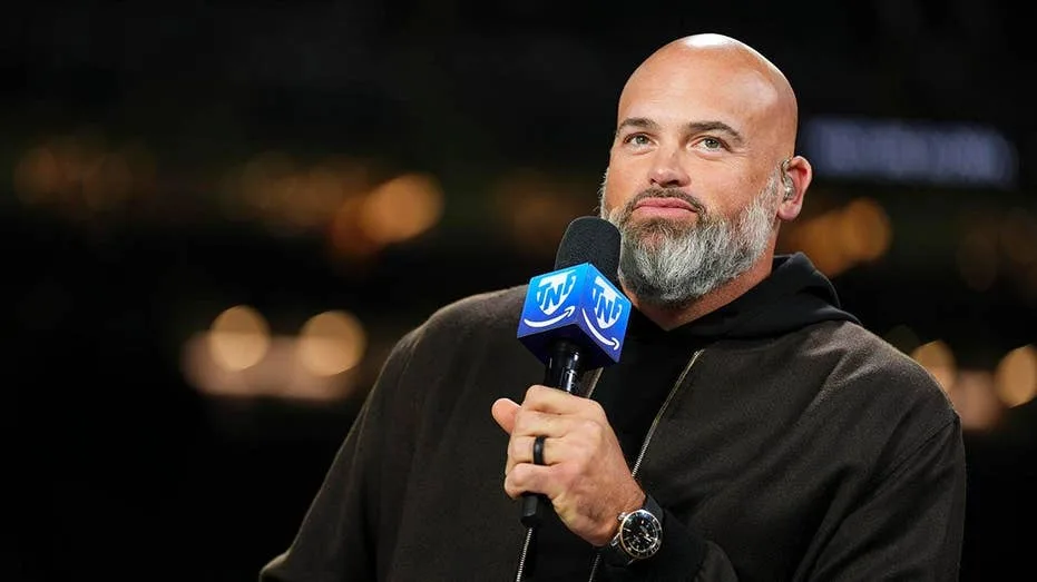 NFL Streaming Shift Draws Scrutiny as Analyst Balances Industry Evolution with Fan Frustration
