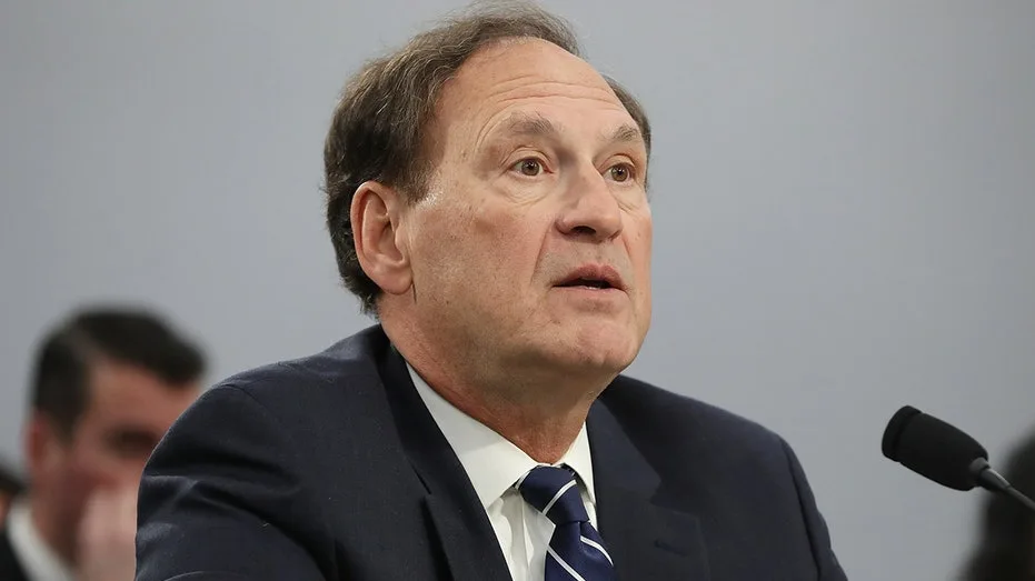 Supreme Court's Birthright Citizenship Ruling Draws National Security Warning from Justice Alito