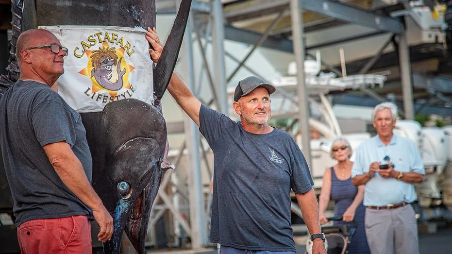 Massachusetts Anglers Land 1,260-Pound Blue Marlin, Setting State Record and Nearing World Mark